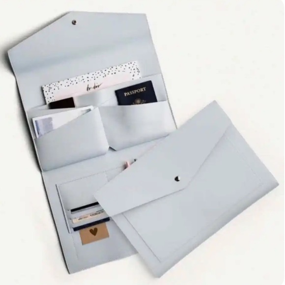 NWT Glass Ladder & Co. Megan Portfolio Clutch - Gray - Picture 5 of 13